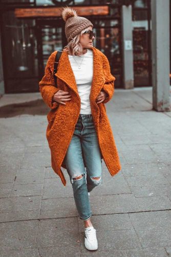 Orange Jacket to Accentuate Your Look #brightoutfit #trendyfalllook