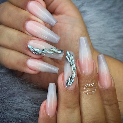 Stunning Homecoming Nail Ideas picture 1