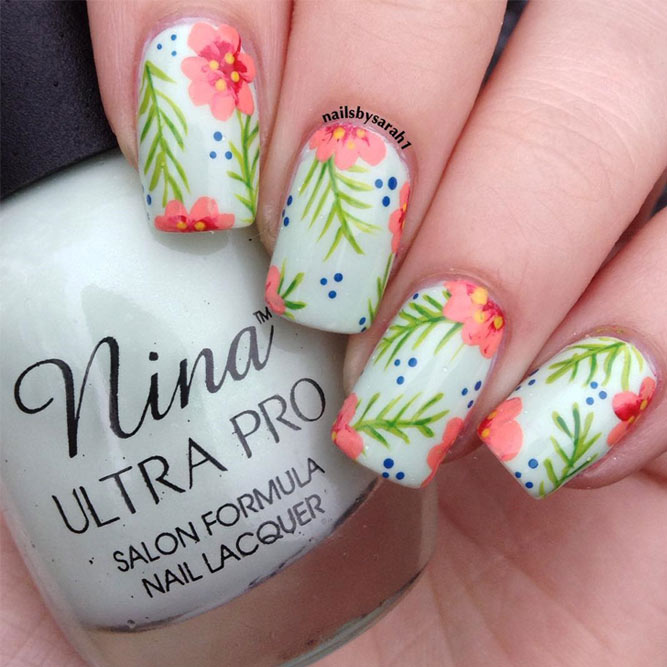 Tropical Summer Nails with a Flower Pattern picture 5