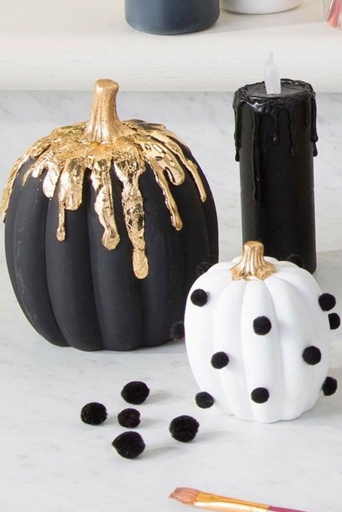 Black And White Pumkins With Gold Glitter And Pom Poms #goldglitter #pompoms