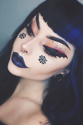 Bat Eyes Makeup Idea #web #bats