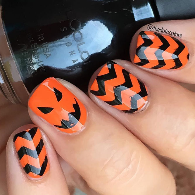 Scarily Easy Halloween Nails picture 3