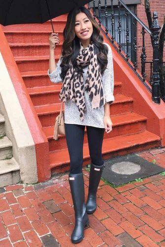 27 Stylish Outfits With Rain Boots That 