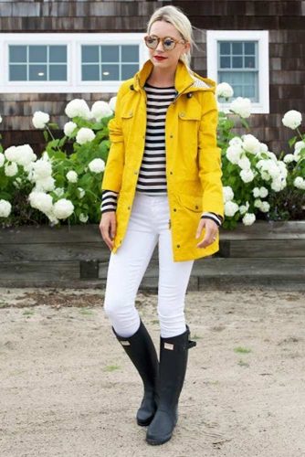 27 Stylish Outfits With Rain Boots That Really Make A Splash