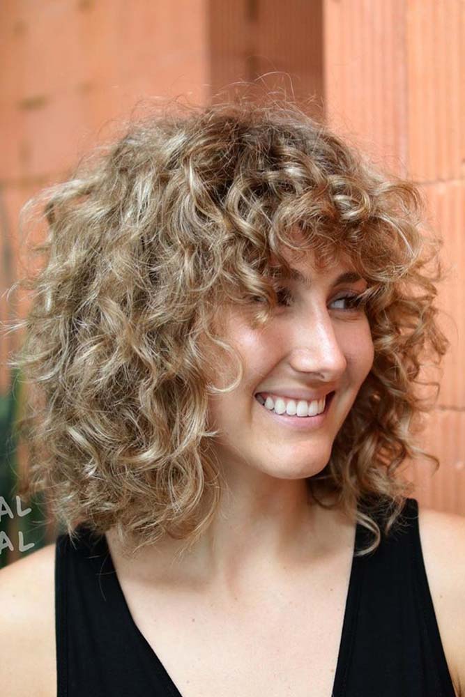 Curly Mid-Length Bob #curlyhair #midlengthcuts