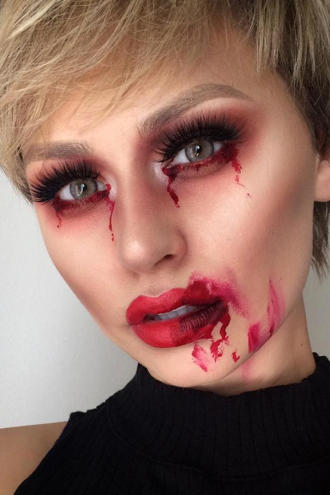 Fun and Scary Vampire Makeup Looks picture 6