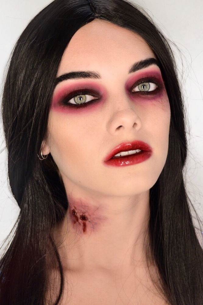 Classy Vampire Makeup #darksmokey