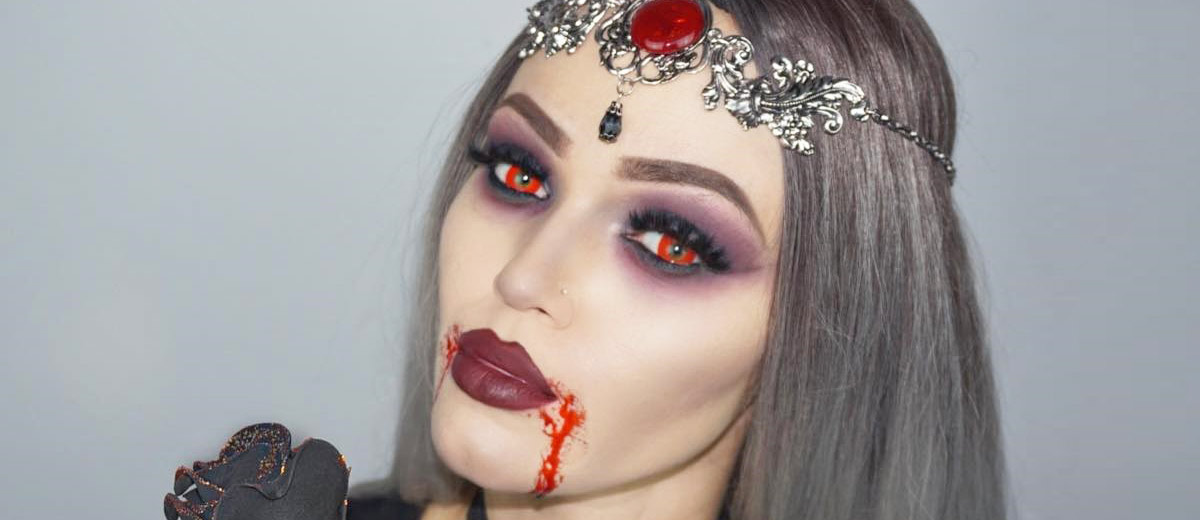 27 Glam and Sexy Vampire Makeup Ideas 2018