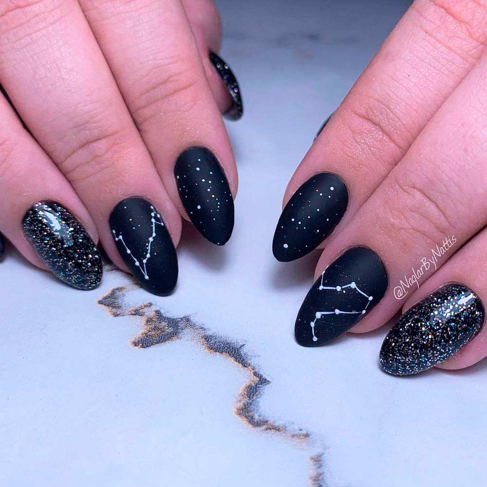 Constellation-Styled Black Pigment Nails