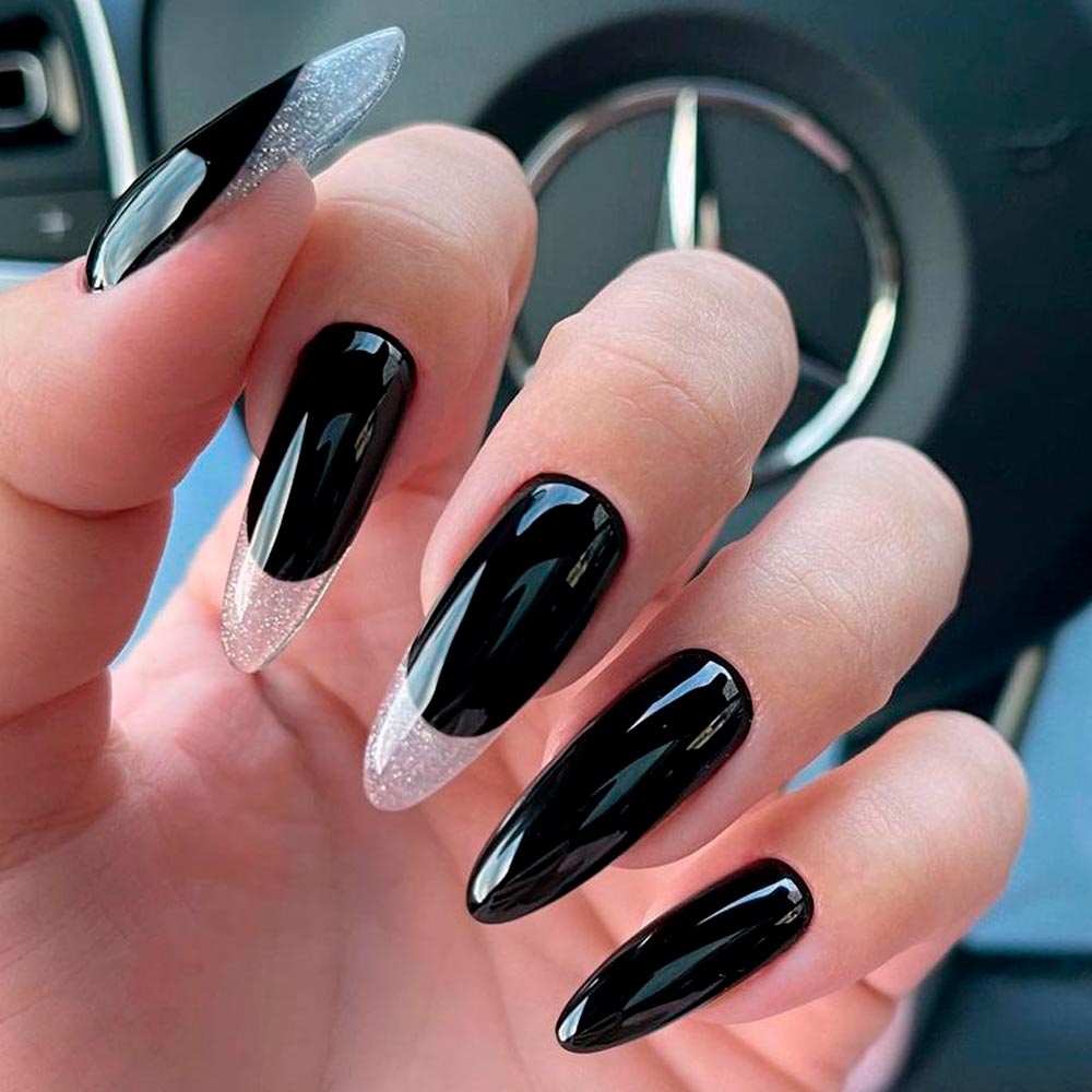 Pretty Black Nail Designs For Any Occasion