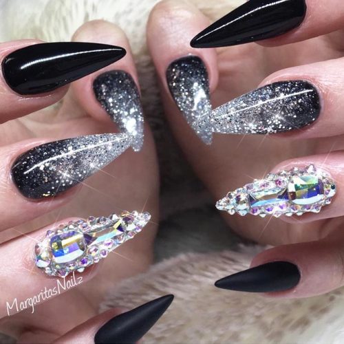 black and silver glitter nails