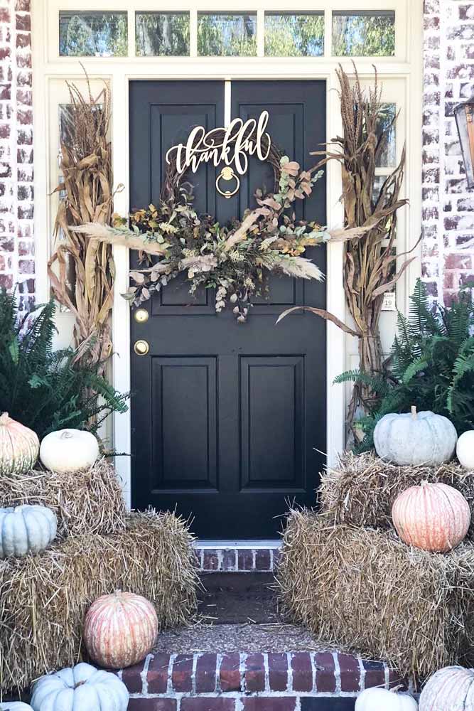 Thanksgiving Front Porch Decor #frontporch #doordecor