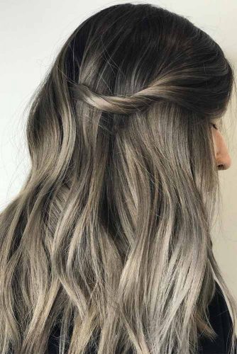 Grey Colored Hair Highlights Picture3