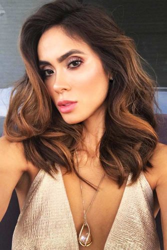 Cute Hairstyles for Medium Length Hair picture 6