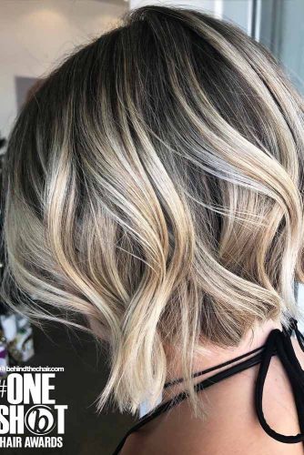 Stylish Hairstyles for Medium Length Hair picture 5