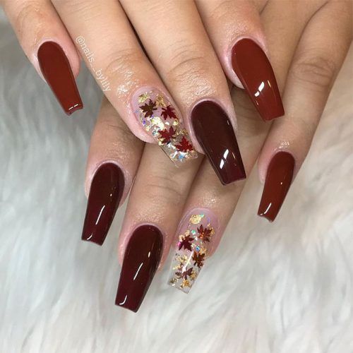 Sparkly Leaves Thanksgiving Nail Art