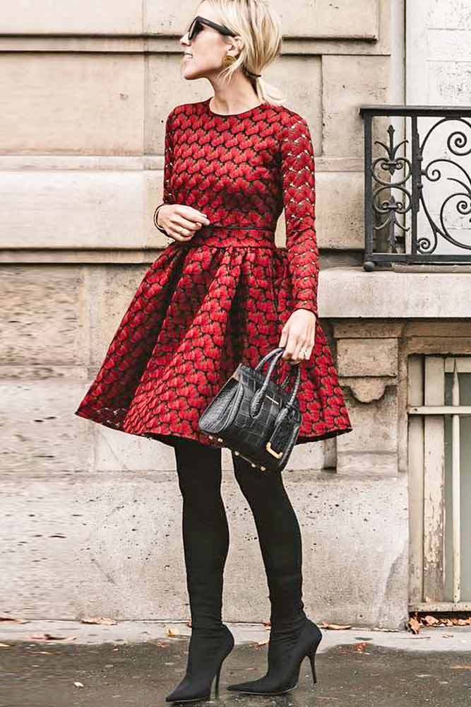 The Lookbook Of The Most Fashionable Christmas Outfits