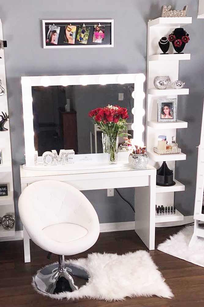 Makeup Vanity Table Designs To Decorate, Makeup Table And Chair With Lights