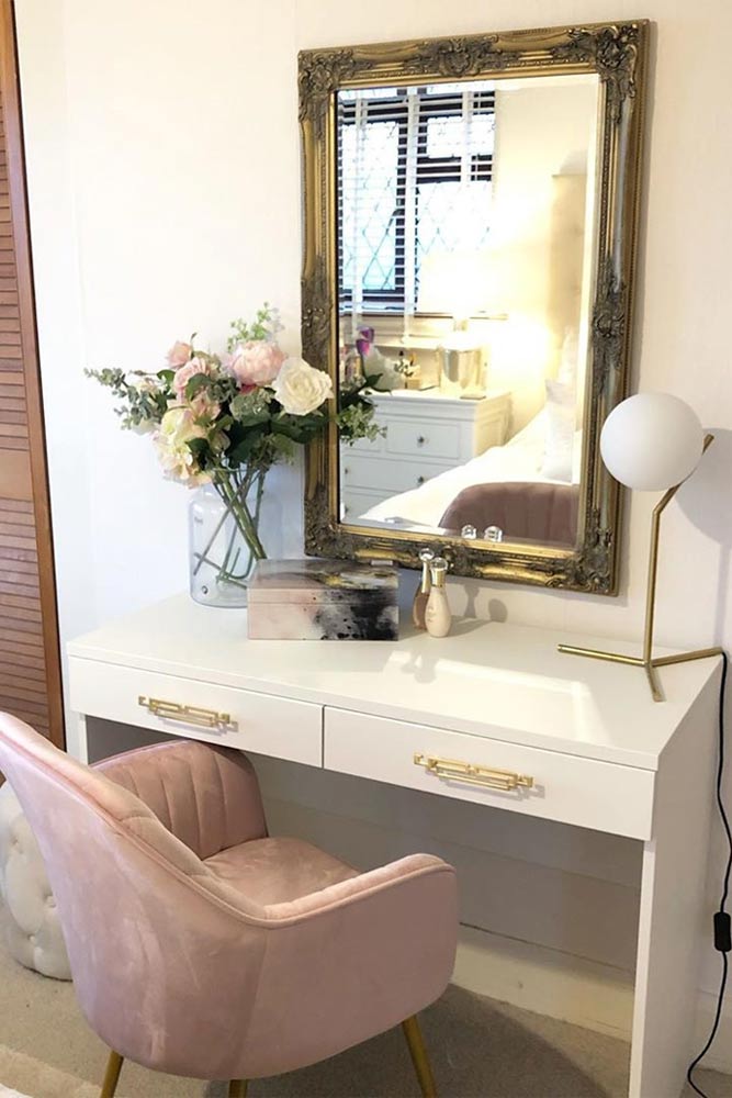 How Big Is A Makeup Vanity? #pinkchair