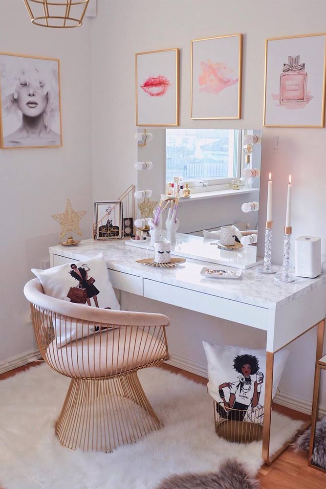 How Deep Is A Makeup Vanity? #pictureswalldecor #metallicchair