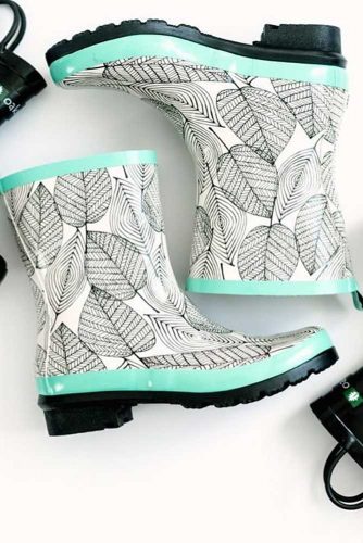 Rubber Rain Boots with Prints picture 4