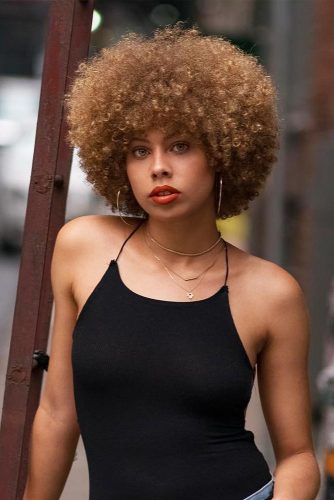 Hottest Short Curly Hair Styles Picture 2