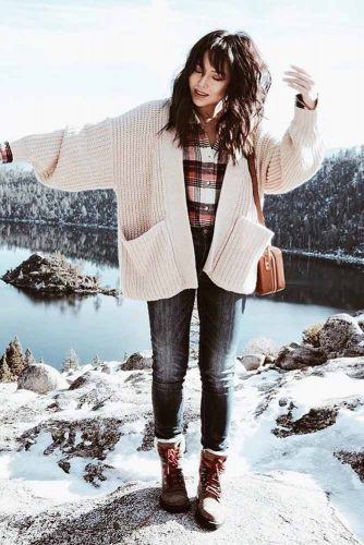 Newest Snow Boots Outfit Ideas picture 4