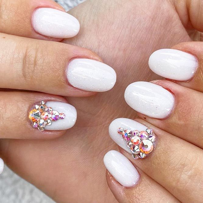 Milky White Nails #shirtnails #whitenails #rhinestonesnails