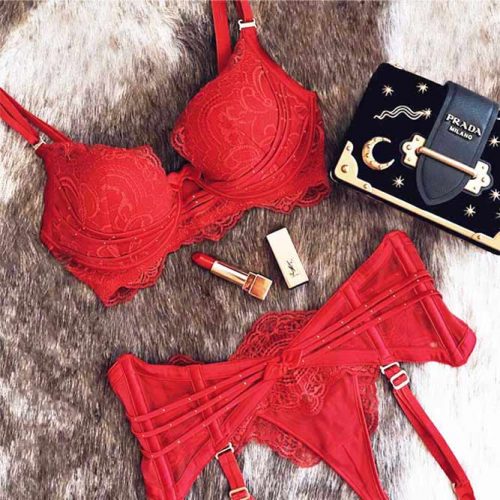 21 Designs Of Flattering Sexy Lingerie For Every Body Type