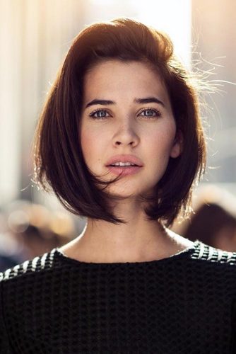 Choose The Right Short Bob Haircuts To Add Some Carefree Vibes To