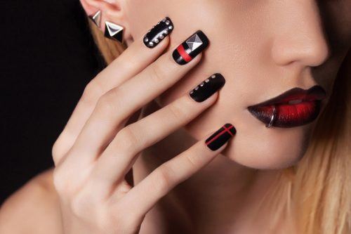 Trendy Black Nails Designs for Dark Colors Lovers
