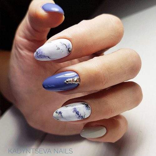 Marble Patterns on White Nails Picture 2