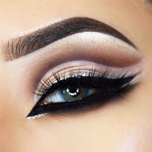 The Best Winged Eyeliner Styles For Your Eye Shape