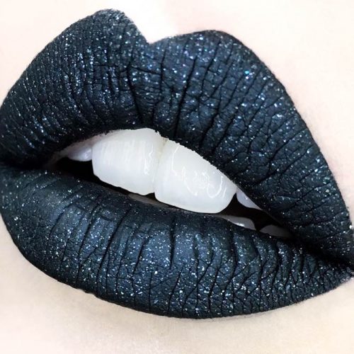 Black Lipstick with Festive Accent picture 1