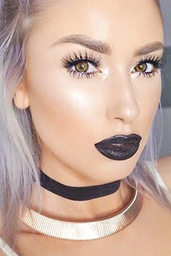 Soft Eyes with Bold Lips Makeup Looks picture 2