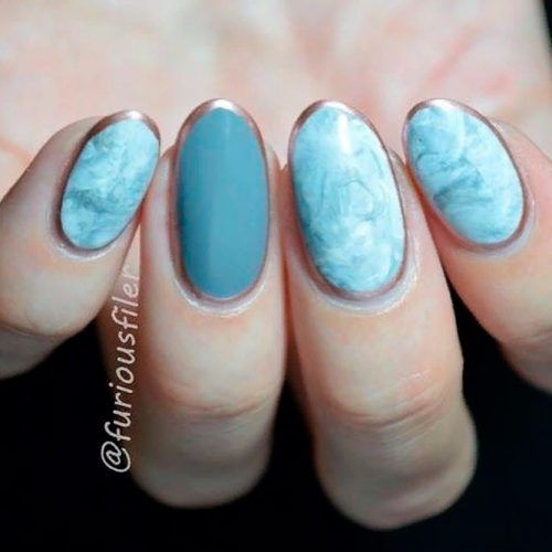 Oval Marble Gel Nails #ovalnails #marblenails