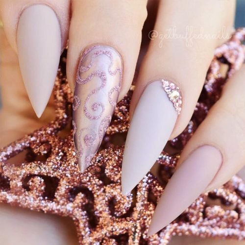 Stiletto Shape Gel Nails Ideas Picture 6