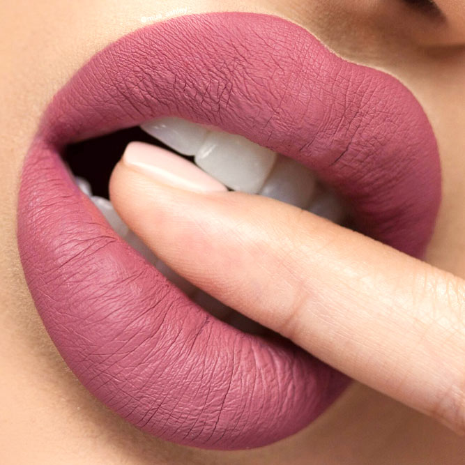 5 Beauty Tips on How To Apply Matte Lipstick