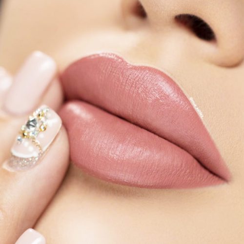 Stunning Nude Shades For Perfect Lip Makeup picture 3