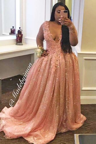 Flattering prom dresses store for plus size