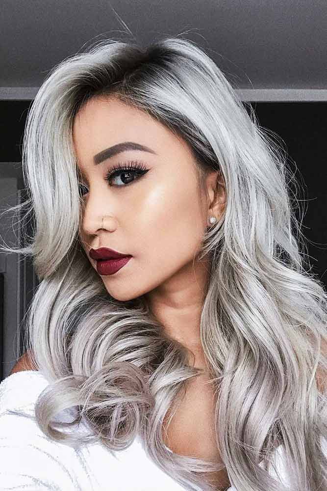 Terrific Long Silver Hair Looks Picture 2