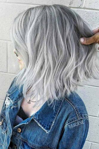 Short Bob Haircut With Silver Hair #bobhaircut #shortbob