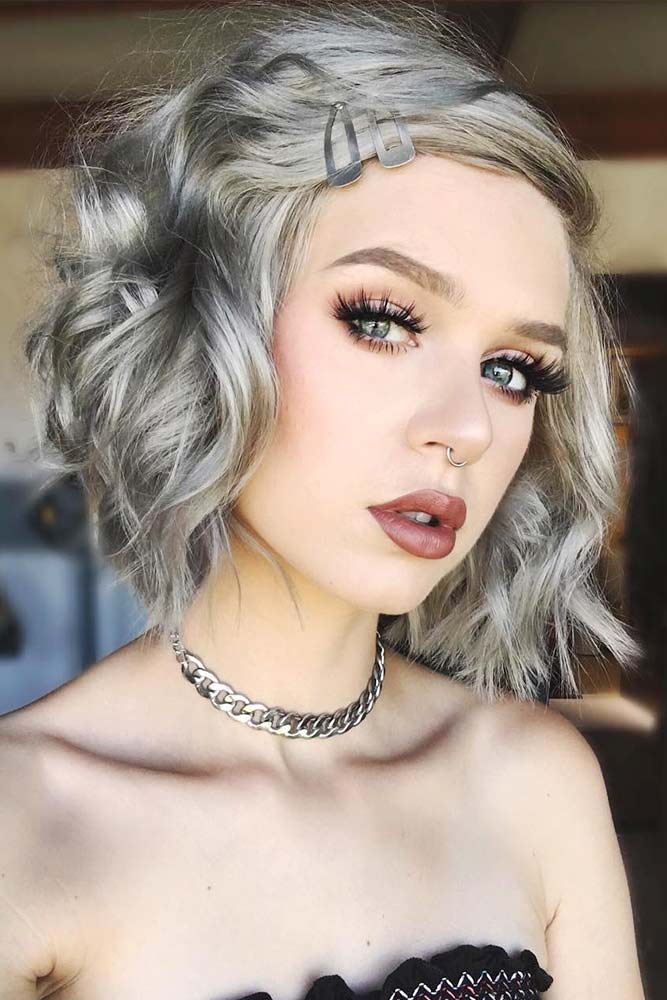 Short and Medium Silver Hair Styles Picture 2