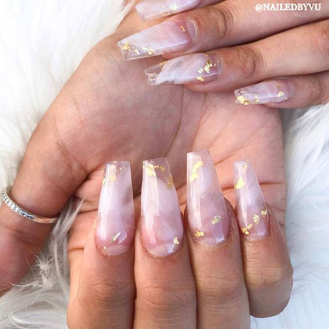 33 Stunning Gold Foil Nail Designs To Make Your Manicure Shine