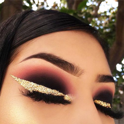 Gold Bold Eyeliner Makeup Idea #goldeyeliner