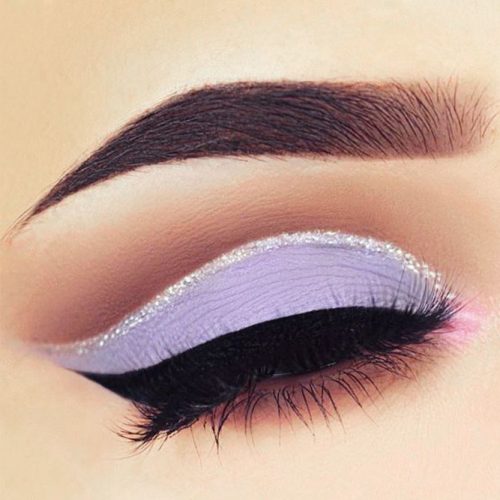 Makeup In The Lilac Color picture 3
