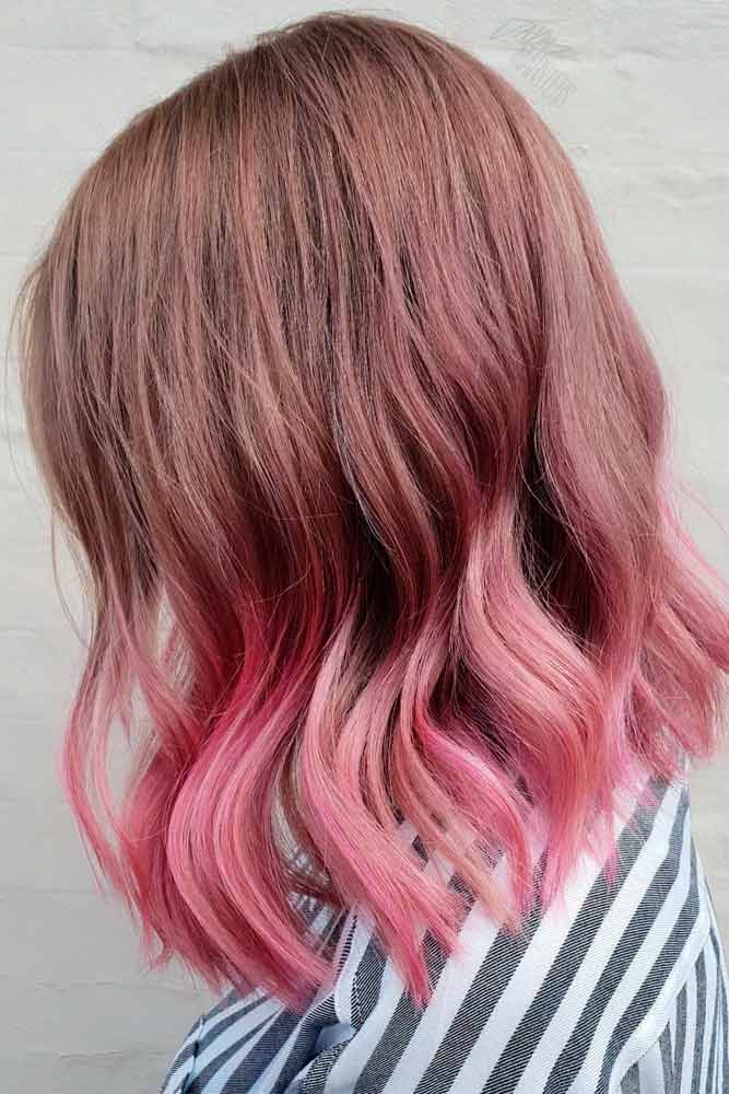 Stylish Natural And Rose Gold Ombre Hair #ombrehair #wavyhairstyles #mediumlengthhair
