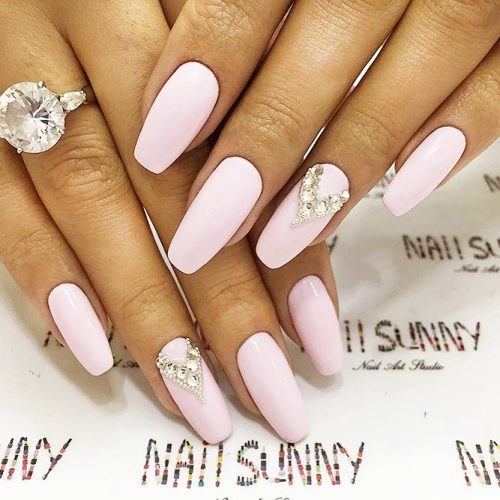 Shellac Nails Designs with Rhinestones for a Classy Look Picture 2