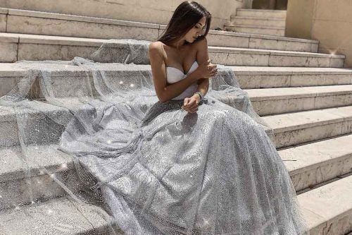 How To Choose The Best Silver Dress For A Special Occasion And Prom Night