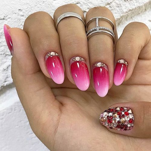 Diseño de uñas acrílicas rosa ombre #ombrenails